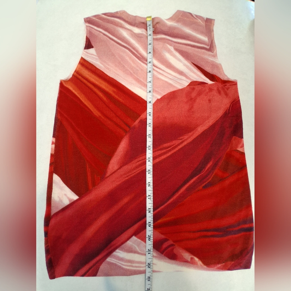 Escada Sport/ Colour: Fantasy (Red, Pink, White)/ Sleeveless Top/ Size US S - Picture 9 of 10